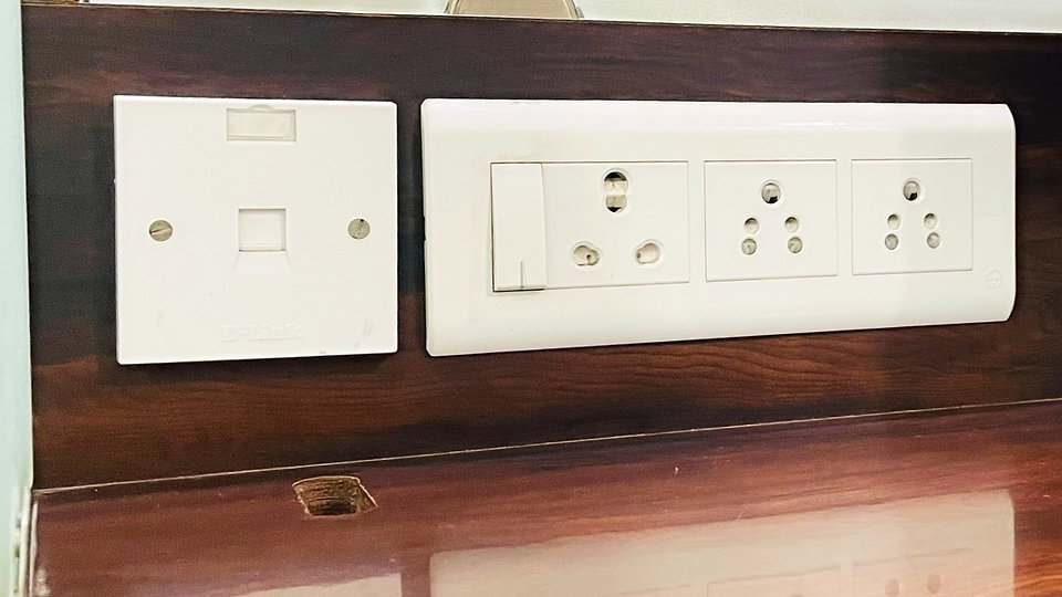 3 Power Sockets